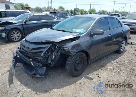 2013 Toyota Corolla L из США, поврежденный, VIN 2T1BU4EE1DC002005